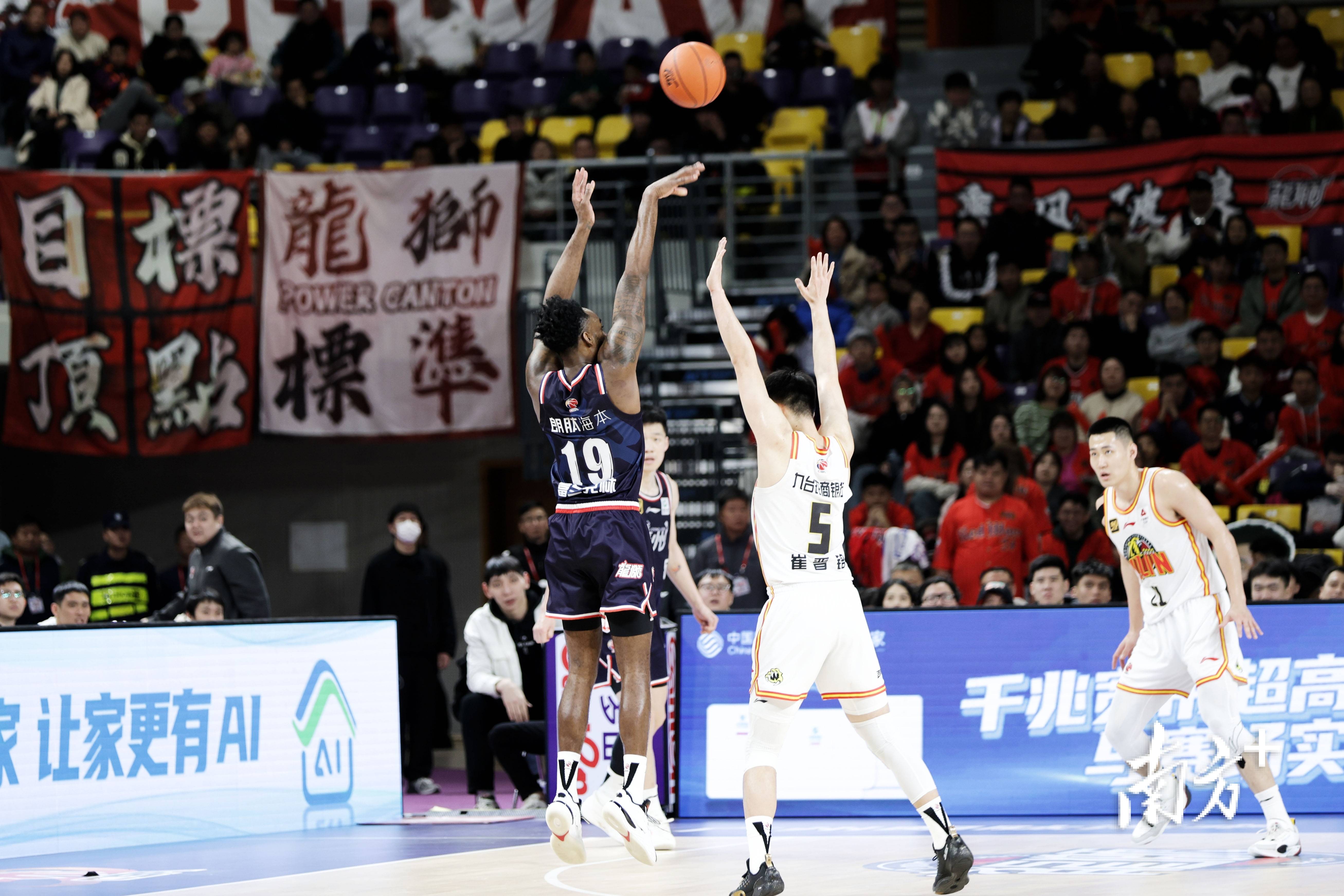 黑龙江男篮内部调整，备战下赛季比赛
