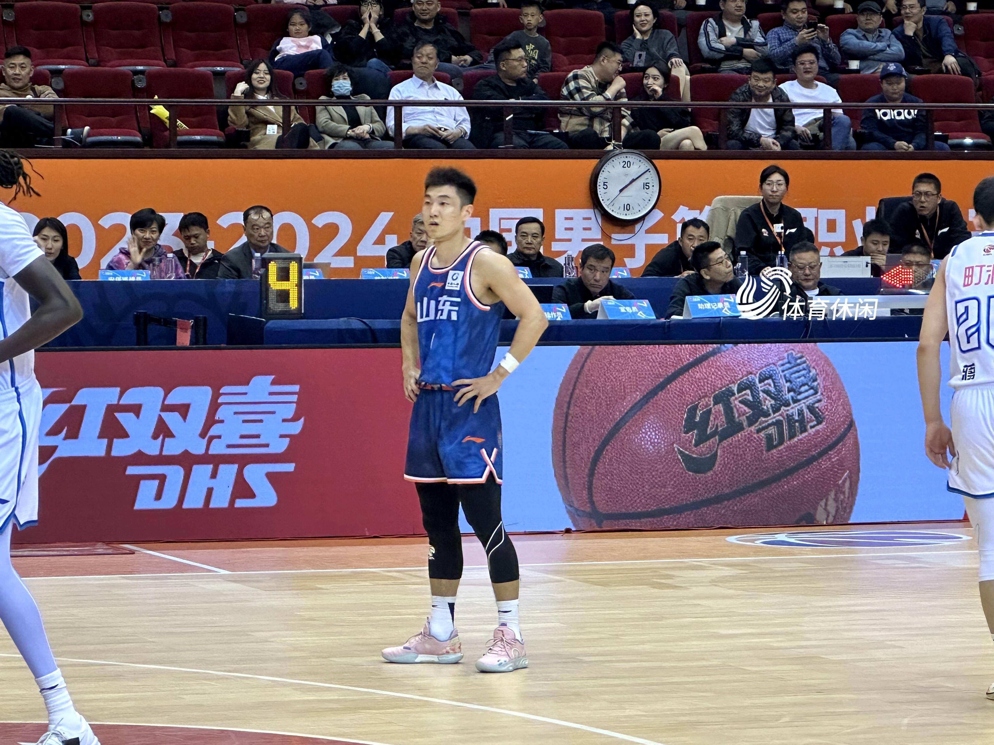 黑龙江男篮内部调整，备战下赛季比赛