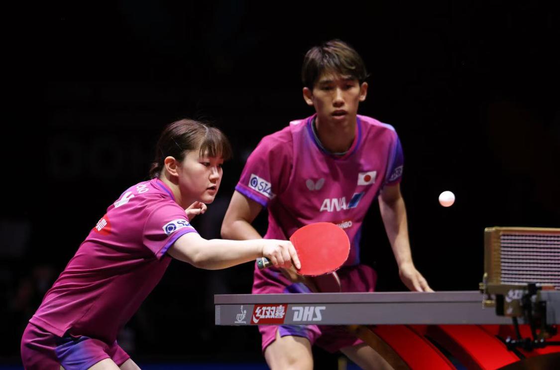 为队友复仇！兴邦组合2-1世界第五夺日本赛混双冠军